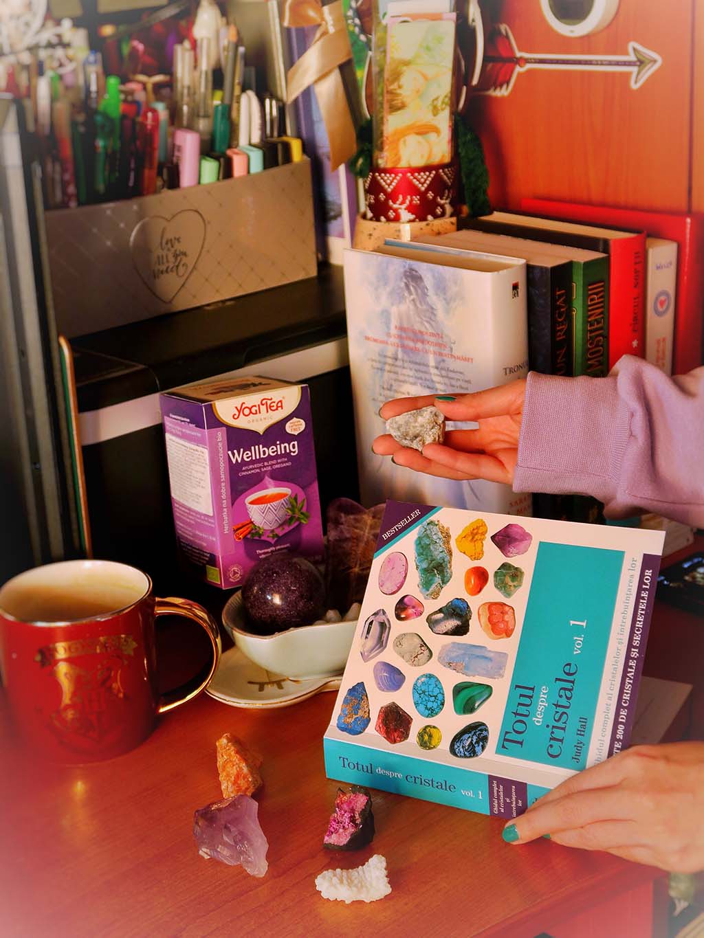 libris carti totul despre cristale judy hall ceai yogi tea wellbeing